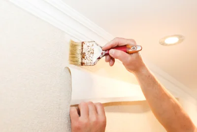 Pose de papier peint à Rettel — revêtements muraux et toiles de verre